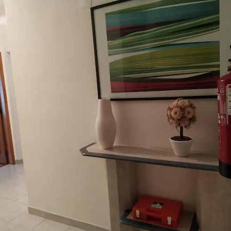 6b Vintage Apartment